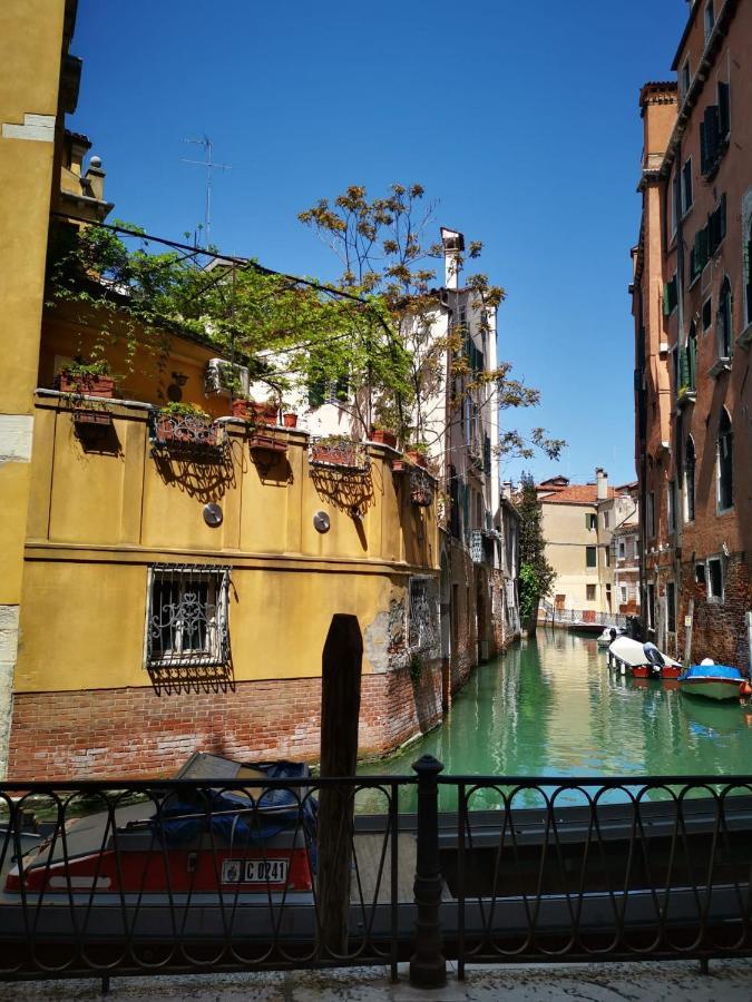 Residenza De L'Osmarin Suites Venice Luaran gambar