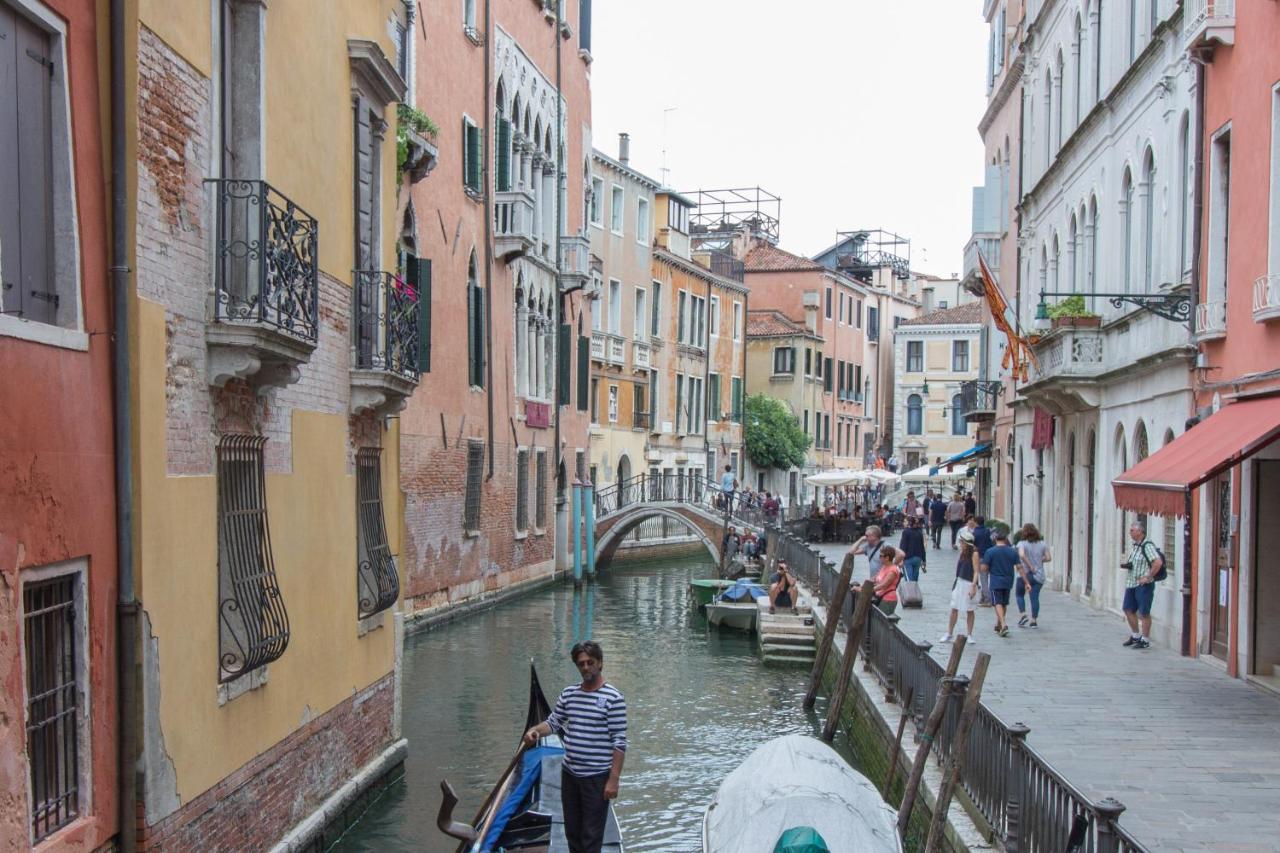 Residenza De L'Osmarin Suites Venice Luaran gambar